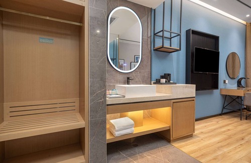 Yue Lu Hotel | Ramada by Wyndham Changsha Financial Center