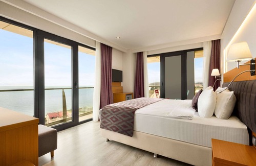 Piraziz Hotel | Ramada by Wyndham Giresun Piraziz