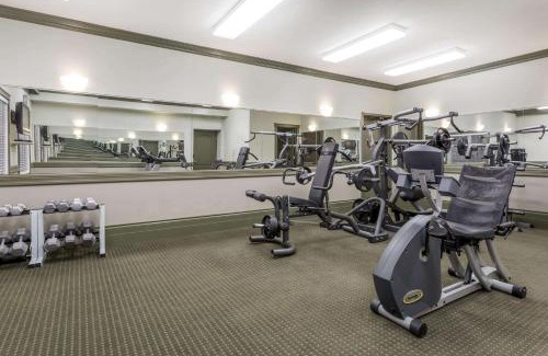 Hinton Hotel | Ramada by Wyndham Hinton