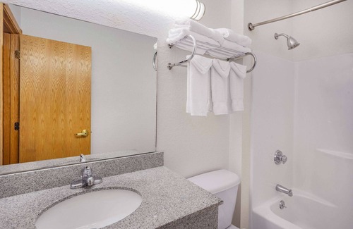 Keystone Hotel | Ramada by Wyndham Keystone Near Mt Rushmore