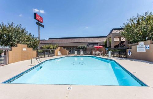 Lebanon Hotel | Ramada by Wyndham Lebanon