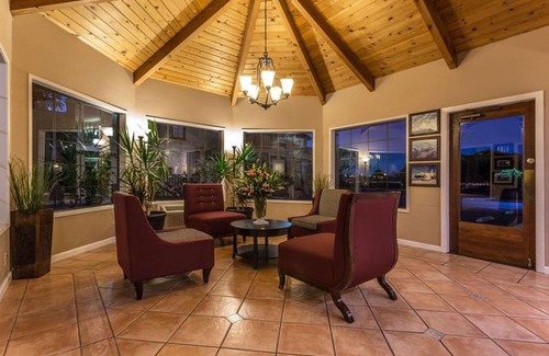 North Whisman Hotel | Ramada by Wyndham Mountain View