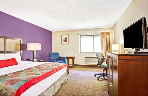 Rockaway Hotel | Ramada by Wyndham Rockaway