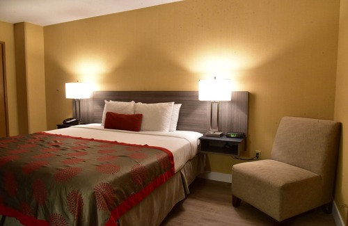 National City Hotel | Ramada by Wyndham San Diego National City