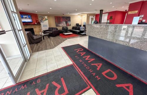 Sherwood Park Hotel | Ramada by Wyndham Sherwood Park