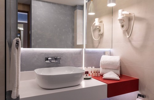 Slatina Hotel | Ramada by Wyndham Slatina Parc