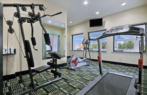 Hewitt Hotel | Ramada by Wyndham South Waco