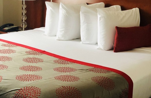 Willowbrook Hotel | Ramada by Wyndham Staten Island