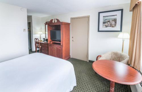 Thunder Bay Hotel | Ramada by Wyndham Thunder Bay Airlane Hotel