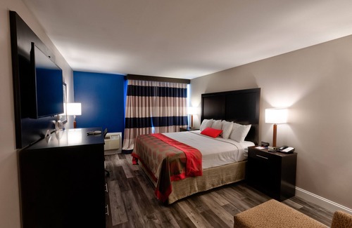 Norma Hotel | Ramada by Wyndham Vineland Millville Area