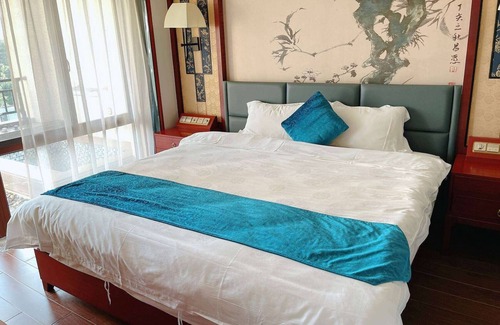 Wanning Hotel | Ramada by Wyndham Wanning Resort