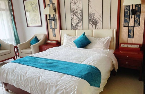 Wanning Hotel | Ramada by Wyndham Wanning Resort