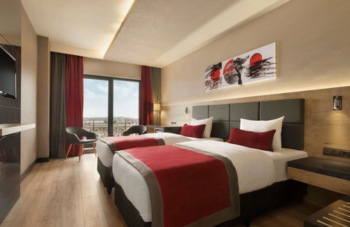 Sekerpinar Hotel | Ramada Encore by Wyndham Gebze