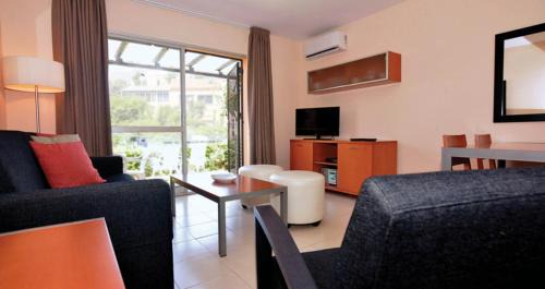 El Faro Apartment | Ramada Hotel & Suites by Wyndham Costa del Sol