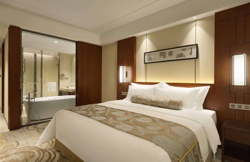 Nanhu Qu Hotel | Ramada Jiaxing