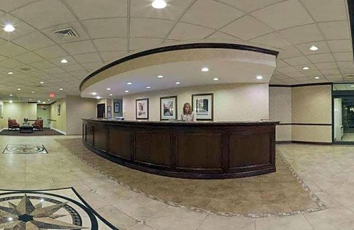 Holtsville Hotel | Ramada Plaza by Wyndham Holtsville Long Island