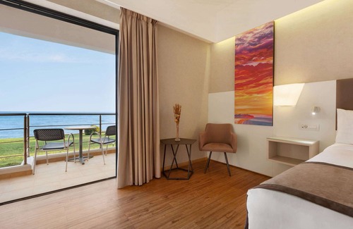 Alexandroupoli Hotel | Ramada Plaza by Wyndham Thraki