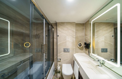 Silivri Hotel | Ramada Plaza By Wyndham Silivri