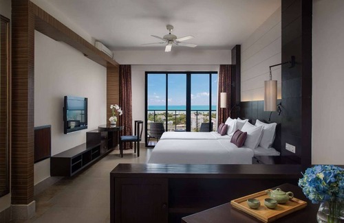 Tianya District Hotel | Ramada Plaza by Wyndham Sanya Bay