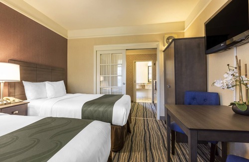 Mission Valley Hotel | Ramada Suites by Wyndham San Diego/Hotel Circle Area