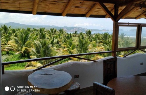 Puerto Cayo House | Ramali ... Tranquility near the sea.