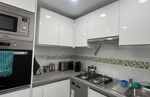 Locaiba Apartment | Rambla Retreats apartment Verde with a shared pool & hot tub in Rambla de Oria