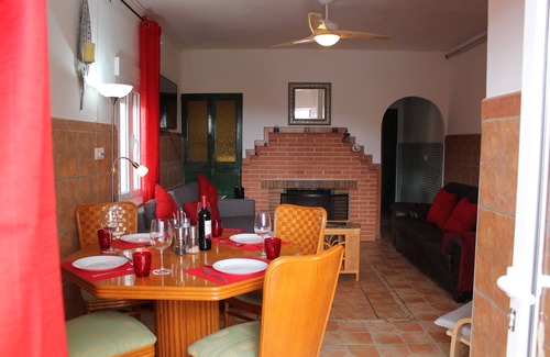 Locaiba Apartment | Rambla Retreats Apt Rojo, shared pool & hot tub. Great views of Rambla de Oria