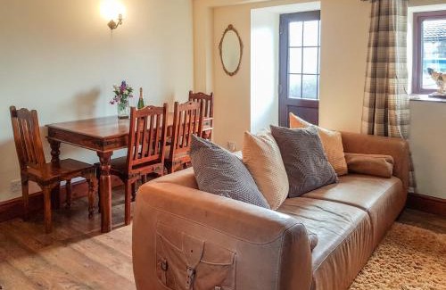 Holestone Moor House | Rambler's Cottage
