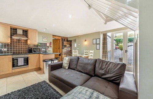 Llangadog Cottage | Ramblers Retreat - UK48386