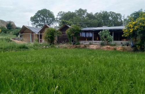 Sanapur House | Rambo Homestay & Restaurant Hampi