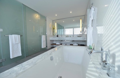 Seef Hotel | Ramee Grand Hotel & Spa