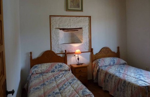 Almachar House | Ramirez House. Store