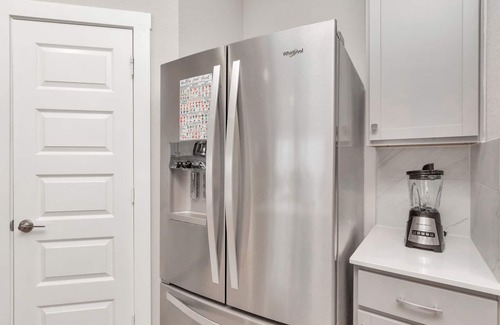 Barker House | Rammies 3 bedroom Home W/Pool Access