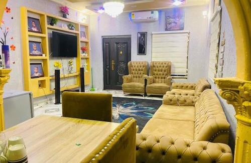 Damongo Apartment | Rampa