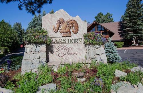 Estes Park Resort | Rams Horn Village Resort