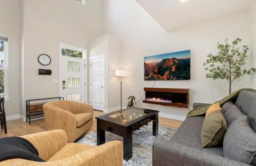 Old Town North House | Rams Roost with Rooftop Hot Tub, Patio and Family Fun