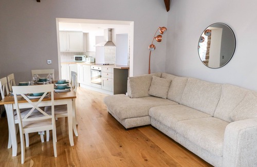 St Ishmaels Cottage | RAMSEY COTTAGE, pet friendly, with a garden in Milford Haven