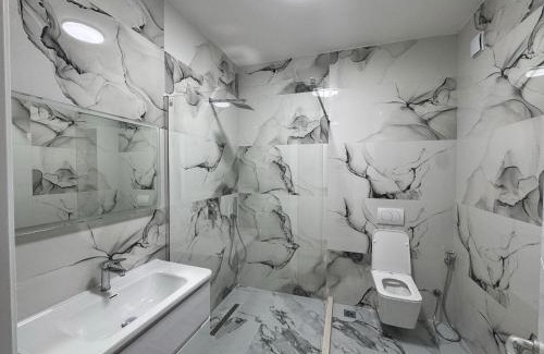 Shengjin Apartment | Rana E Hedhun Apartment