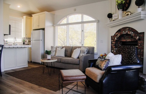 Canyon Country Cottage | Ranch cottage with gorgeous views