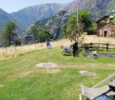Lillianes Ski Chalet | Ranch Dei Salassi del Suc