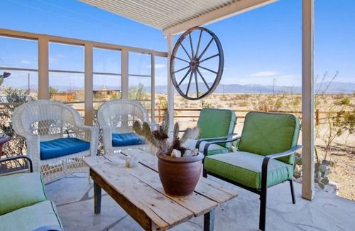 Wonder Valley House | Ranch house + casita with private hot tub, pool, outdoor living, & scenic views