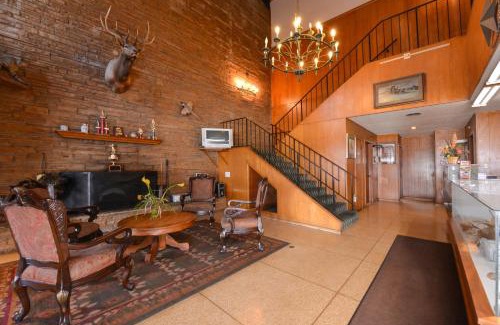 Sweetwater Hotel | Ranch House Motel