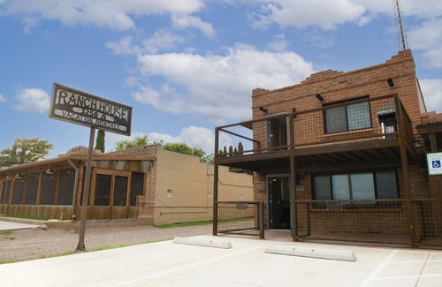 Sonoita Apartment | Ranch house vacation rental studio Suite 1