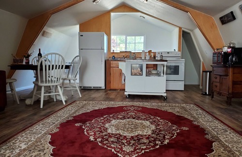 Templeton Cottage | Ranch style Country Chic get away in spectacular wine country