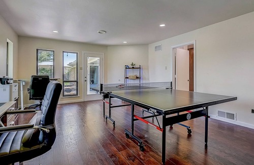 Rowlett House | Ranch-style home with big yard & great patio - near Lake Ray Hubbard, 2 dogs OK