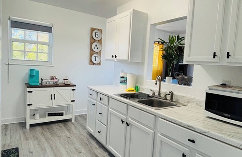Clewiston House | Rancho Alegre country getaway Bring your boat -lake is 15 mts away. PET FRIENDLY