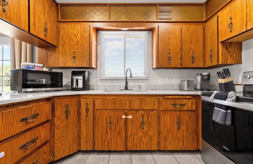 Pueblo House | Rancho Alegre County Retreat