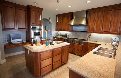 Paso Robles House | Rancho Beruli: Close to Town, Vineyard Living, Outdoor Pizza Oven, 3 King Beds