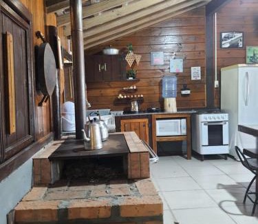 Santo Amaro da Imperatriz House | Rancho coletivo