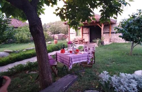 Vardar Region House | Rancho i Vancho na Kata